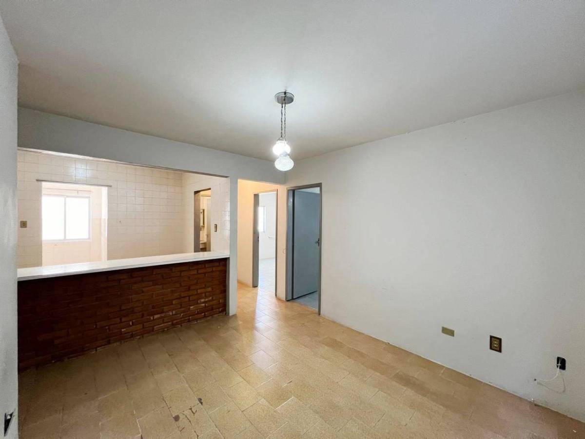 Apartamento à venda com 2 quartos, 75m² - Meia Praia,Itapema